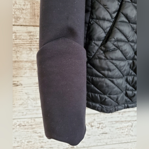 The North Face Motivation ThermoBall Jacket - Picture 6 of 14